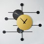 Wallity Reloj de Pared Decorativo de Metal Dorado y Negro APS139LCA